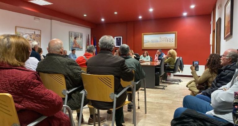 El PSOE de Torralba de Calatrava se posiciona en contra de la instalación de la planta de biometano y pide a la alcaldesa que “escuche al pueblo o se eche a un lado”