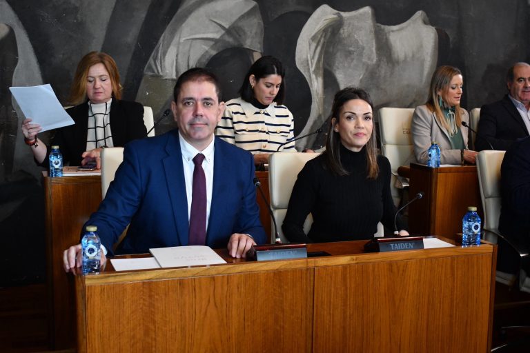 José Manuel Bolaños: “PP y Vox bloquean la Comisión de Fenavin y malgastan 300.000 euros en un stand innecesario en una feria del vino”