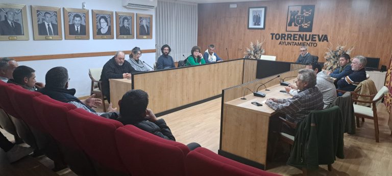 Torrenueva refuerza su oposición a la minería de tierras raras
