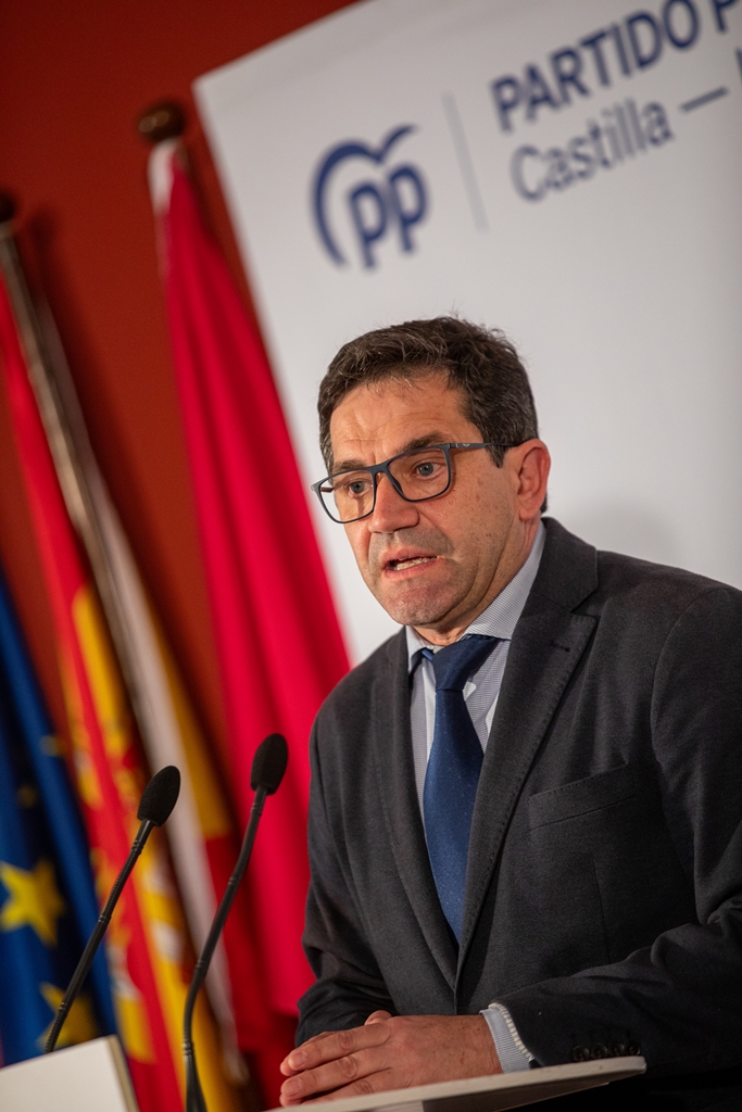 Valverde: “Es una indecencia moral y política acusar a los ayuntamientos del PP de subir los impuestos que nos imponen Sánchez y Page”