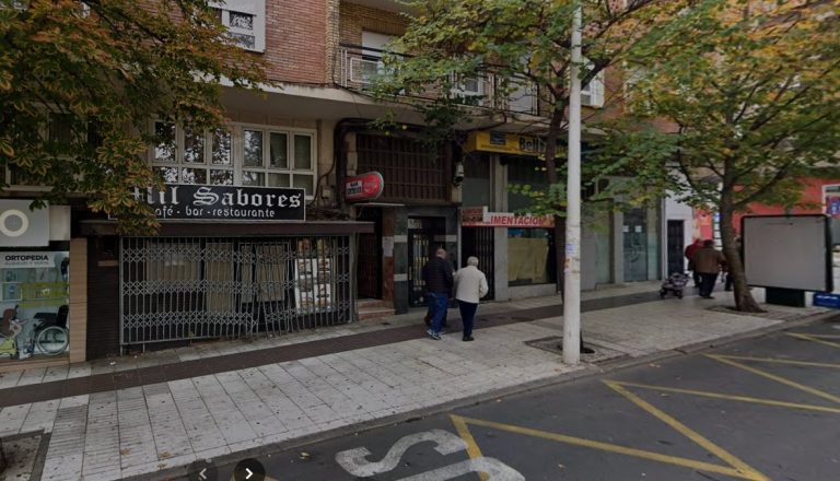 «Inconcebible»: El alcalde de Puertollano apunta a espacios vetados a asociaciones, operarios y Policía tras el cambio de cerraduras en Centro Sur