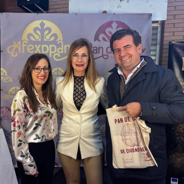 El IES Santa María de Alarcos acoge las I Jornadas de Panadería del Pan de Cruz