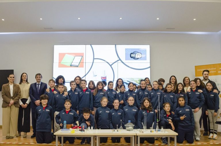 Repsol conmemora el Día de la Mujer y la Niña en la Ciencia junto a 500 escolares de Puertollano