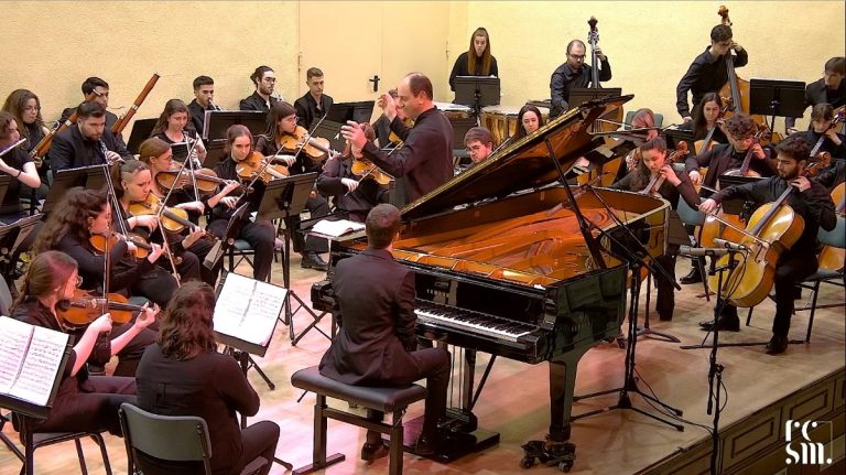 Puertollano: La Orquesta del Conservatorio de Granada invita este miércoles a disfrutar del romanticismo musical en el concierto «Sinfollage»