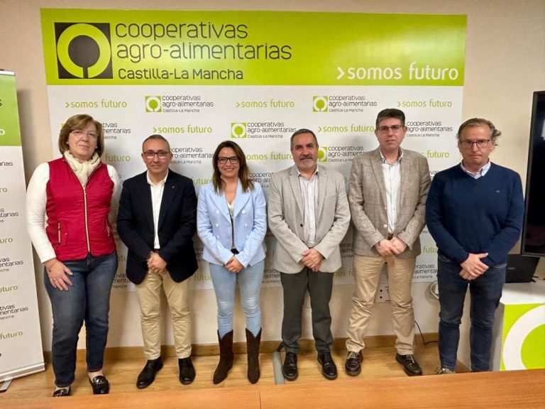 El Gobierno regional señala que las cooperativas agroalimentarias son clave para afrontar con éxito el desarrollo rural y el reto demográfico