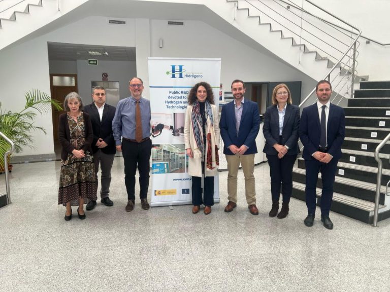 Junta y Gobierno de España reafirman su apoyo al Centro Nacional del Hidrógeno de Puertollano