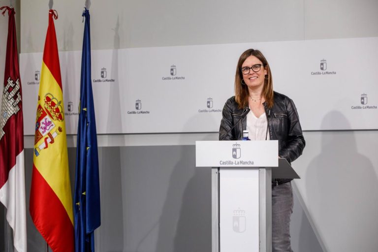Autorizada una inversión de 21,6 millones de euros para garantizar el mantenimiento de 240 estaciones depuradoras de aguas residuales en la región