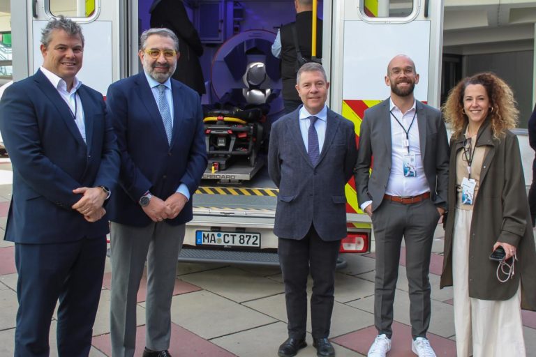 Castilla-La Mancha adquirirá tecnología de ultra portabilidad sanitaria para mejorar la atención a los usuarios