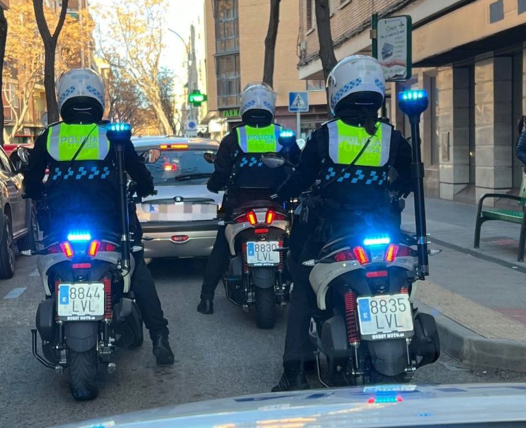 Ciudad Real: Le deja conducir su moto sin tener el carné, se pone de «paquete», y la cosa acaba mal