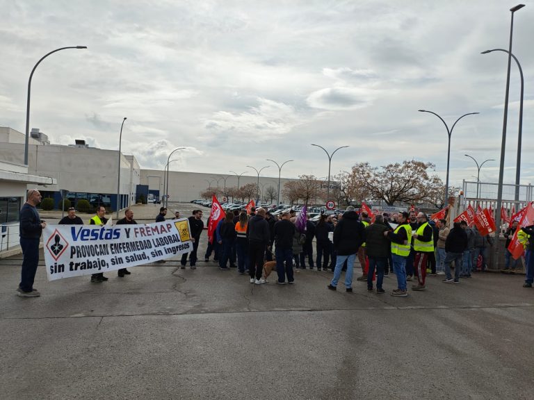 CCOO denuncia la vulneración del derecho a la huelga por parte de Vestas al querer imponer servicios mínimos