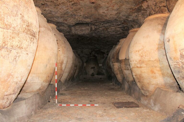El patrimonio subterráneo de las cuevas de Valdepeñas, tema de la conferencia de este jueves en el centro asociado de la UNED