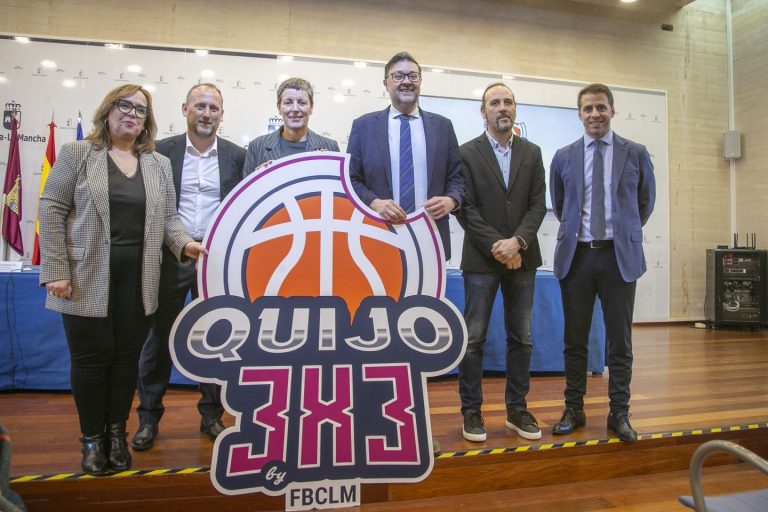 El Gobierno regional renueva el convenio con la Federación de Baloncesto para llevar el ‘Quijo 3×3’ a 80 centros escolares El Gobierno regional renueva el convenio con la Federación de Baloncesto para llevar el ‘Quijo 3×3’ a 80 centros escolares
