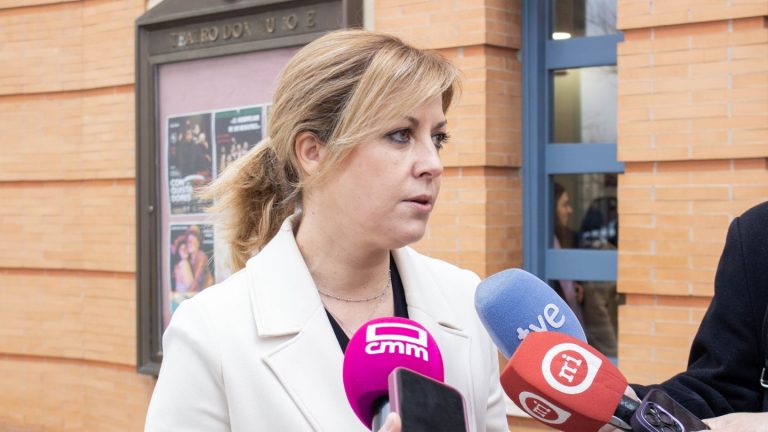 Abengózar destaca a CLM como “referente” en políticas de igualdad y el “compromiso del Gobierno de Page para seguir siéndolo”