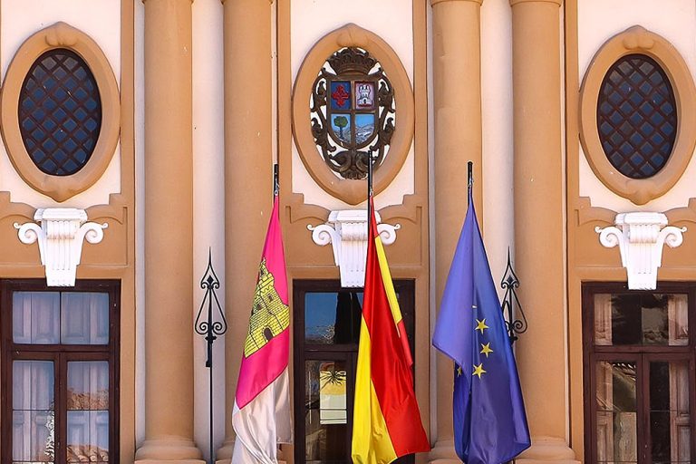 Almodóvar del Campo: El equipo de Gobierno acusa al PSOE de haber “ocultado deliberadamente” las cuatro bajas por enfermedad en la Policía Local Almodóvar del Campo: El equipo de Gobierno acusa al PSOE de haber “ocultado deliberadamente” las cuatro bajas por enfermedad en la Policía Local