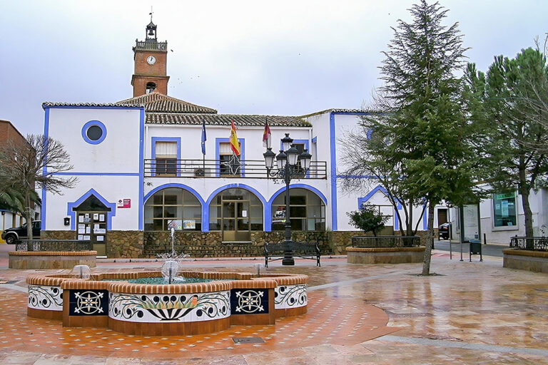 Una incidencia en los manantiales de agua altera la calidad del agua de Brazatortas