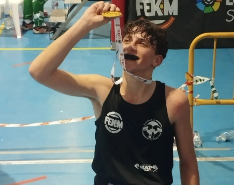 Ciudad Real: Juan Carlos Ruiz Mullor se corona campeón de España de Muay Thai con un espectacular KO