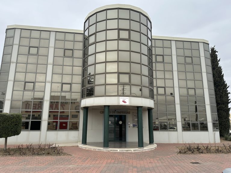 Caballero & Fuentes Abogados abre nueva delegación en Manzanares con una firme apuesta por el crecimiento de la comarca