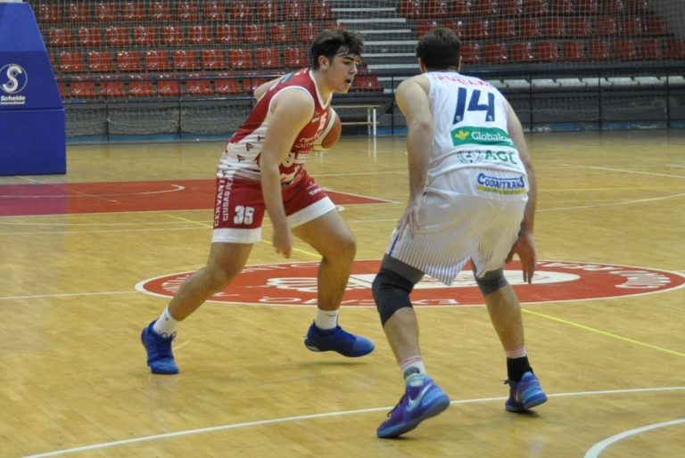 El Bécares Cervantes Ciudad Real dio la cara en la cancha del líder El Bécares Cervantes Ciudad Real dio la cara en la cancha del líder