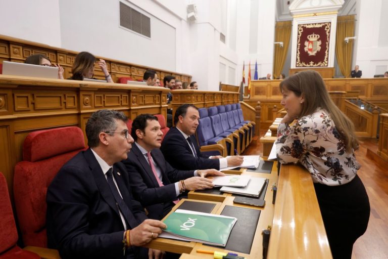 Vox exige a la Junta limpiar cauces, PP critica «abandono» en planificación y PSOE dice que C-LM «invierte y actúa»