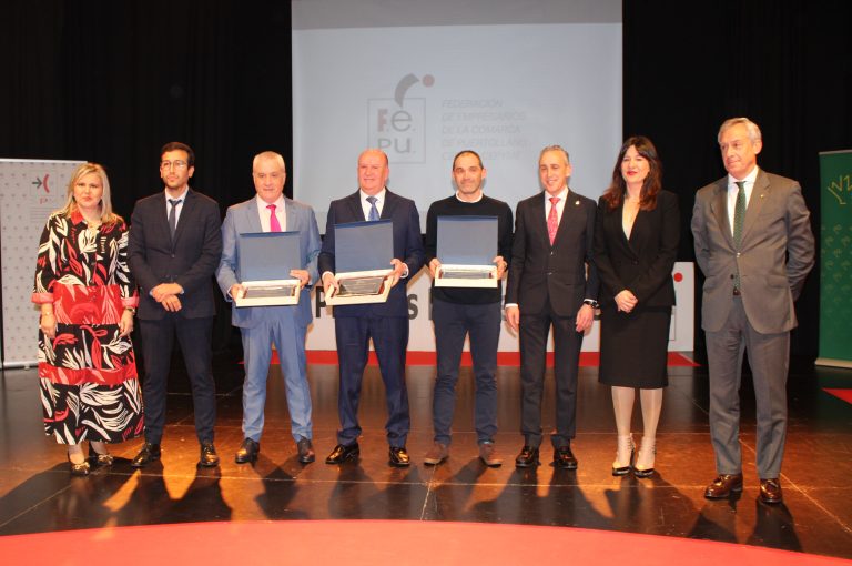 Blanca Fernández destaca los más de once millones de euros que destina el Gobierno regional para apoyar al tejido productivo de Puertollano