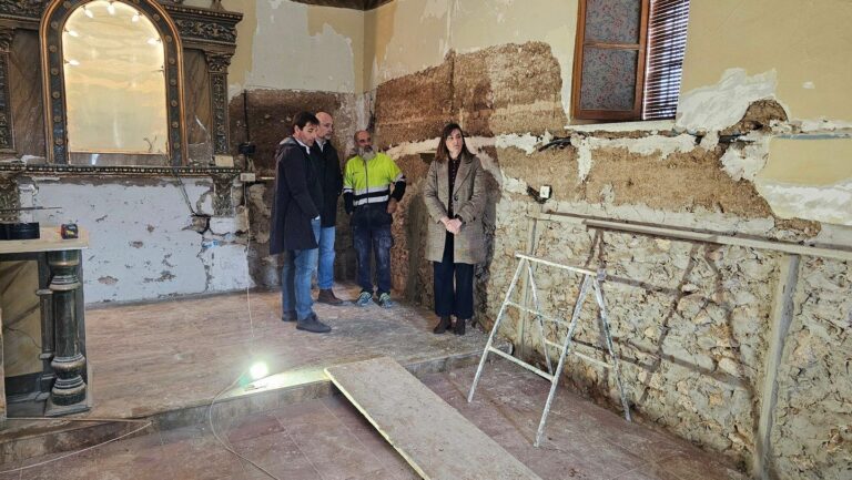 El Ayuntamiento restaura el interior de la ermita de San Blas