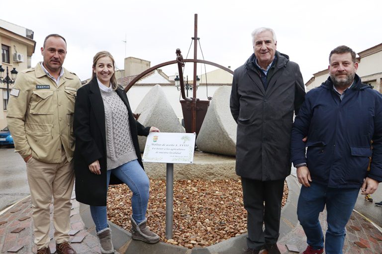 Almodóvar del Campo fortalece su vínculo sentimental con generaciones de agricultores con un molino de aceitunas del siglo XVIII