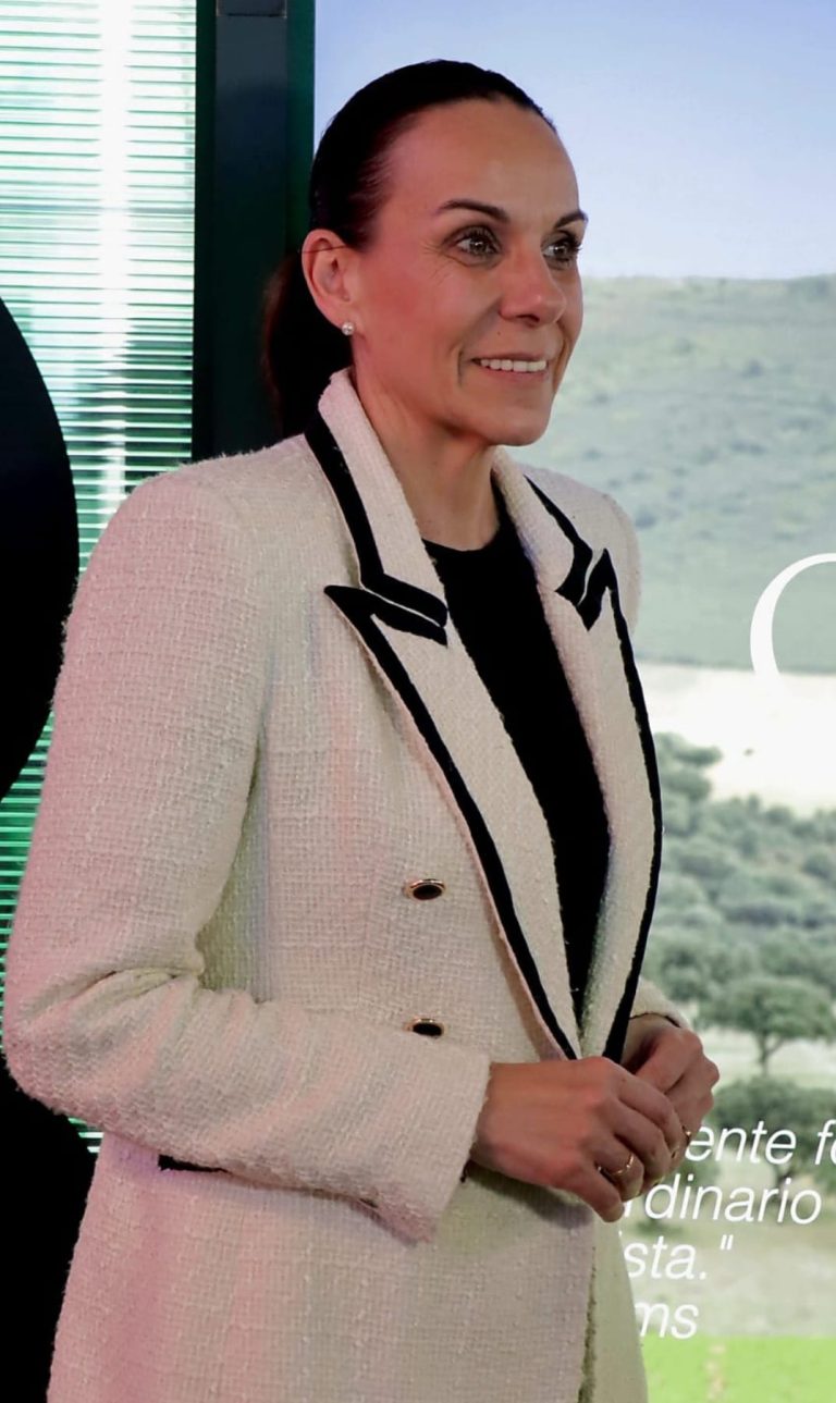 Eva María Masías: «Quiero mirar a los demás desde el amor, el servicio y la entrega»
