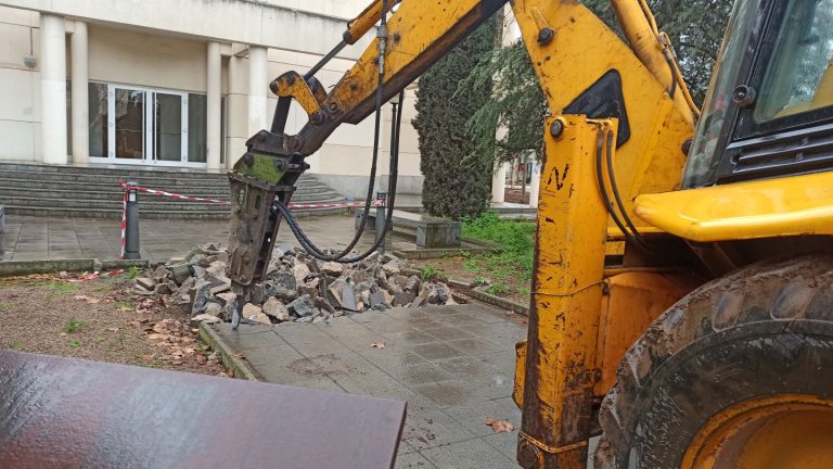La UCLM inicia la ejecución del proyecto de renaturalización del Campus de Ciudad Real La UCLM inicia la ejecución del proyecto de renaturalización del Campus de Ciudad Real