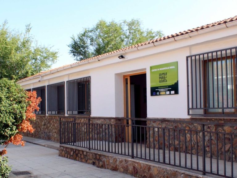 ‘Entreparques’ aprueba las bases de una convocatoria de ayudas para creación y mejora de empresas del territorio ‘Entreparques’ aprueba las bases de una convocatoria de ayudas para creación y mejora de empresas del territorio