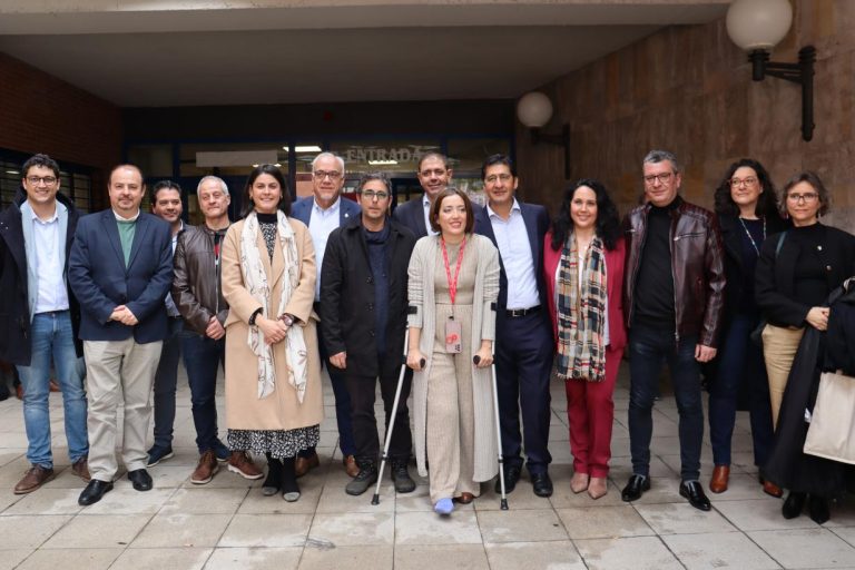 El Gobierno de Castilla-La Mancha celebra el clima de diálogo social en la región que contribuye a lograr los mejores datos de empleo desde 2008 El Gobierno de Castilla-La Mancha celebra el clima de diálogo social en la región que contribuye a lograr los mejores datos de empleo desde 2008