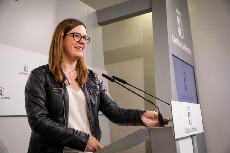 El Gobierno regional pide prudencia a la población y mantiene contacto constante con los ayuntamientos afectados por los efectos de la borrasca ‘Jana’