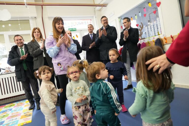El Gobierno regional destaca que se han firmado 133 convenios con ayuntamientos para la puesta en marcha de nuevas escuelas infantiles El Gobierno regional destaca que se han firmado 133 convenios con ayuntamientos para la puesta en marcha de nuevas escuelas infantiles
