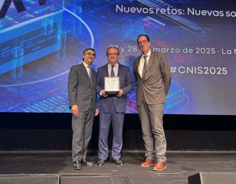 El Gobierno regional, galardonado en los premios nacionales CNIS 2025 por su proyecto de innovación en la gestión y control del gasto de la Junta