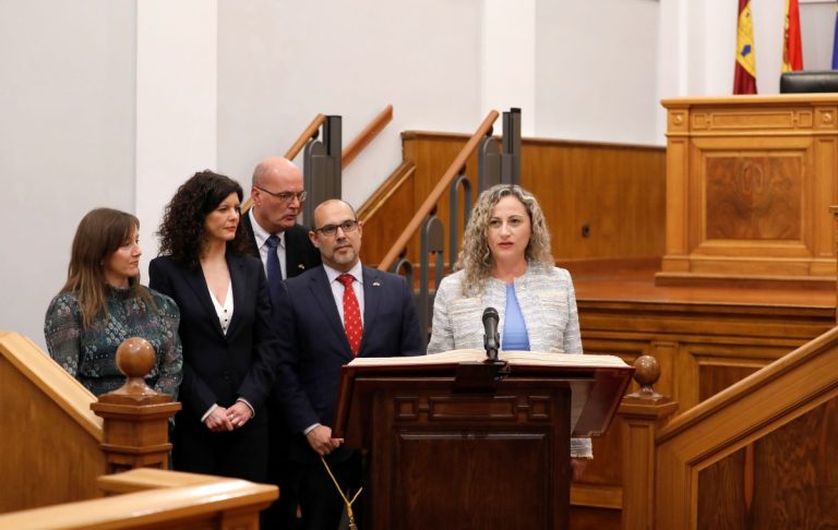 Charo García Saco y Silvia Fernández relevan a Fernando Mora en la Secretaría Primera de la Mesa y en el Grupo Socialista de las Cortes C-LM