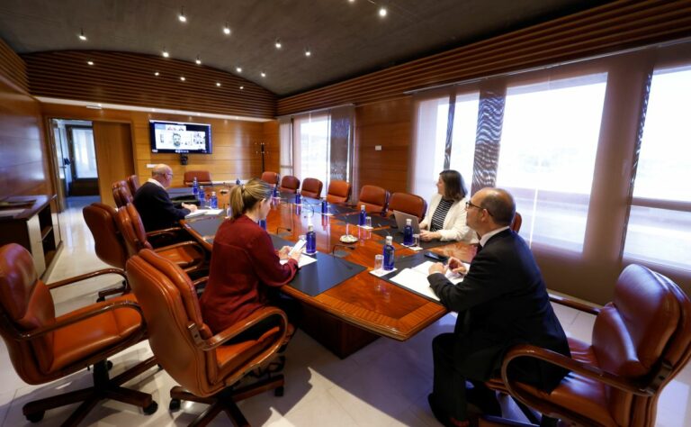 El Pleno de las Cortes regionales debatirá sobre educación, sanidad y siniestralidad laboral