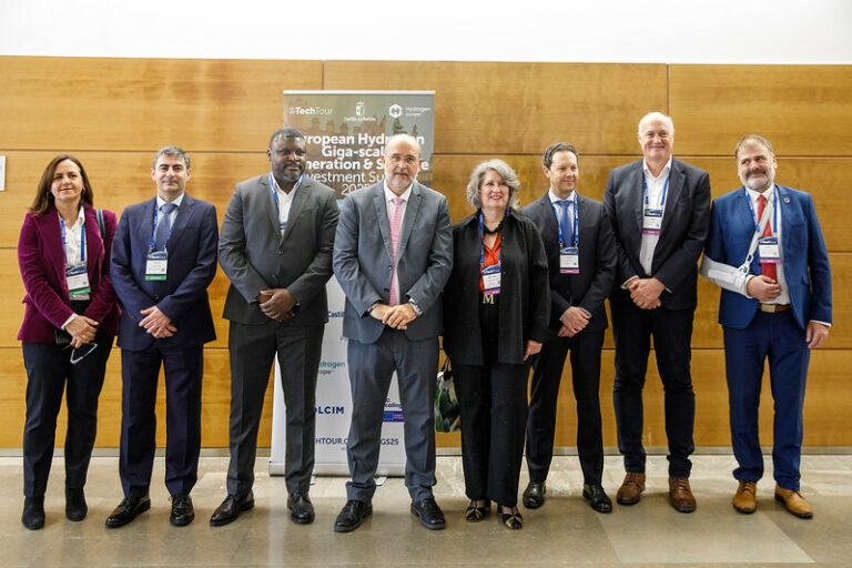 Castilla-La Mancha priorizará los proyectos de producción de hidrógeno que repercutan en el desarrollo económico de la región