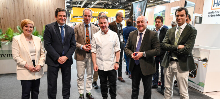 Miguel Ángel Valverde destaca la importancia del acuerdo entre ASICCAZA y el chef Martín Berasategui para impulsar la carne de caza como producto de alta gastronomía