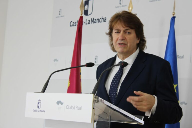 El Gobierno de Castilla-La Mancha celebra la bajada del paro en la provincia de Ciudad Real, que deja un descenso interanual de 1.659 personas