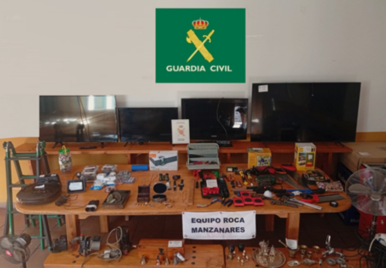 La Guardia Civil detiene en Daimiel a cuatro personas por delitos contra el patrimonio