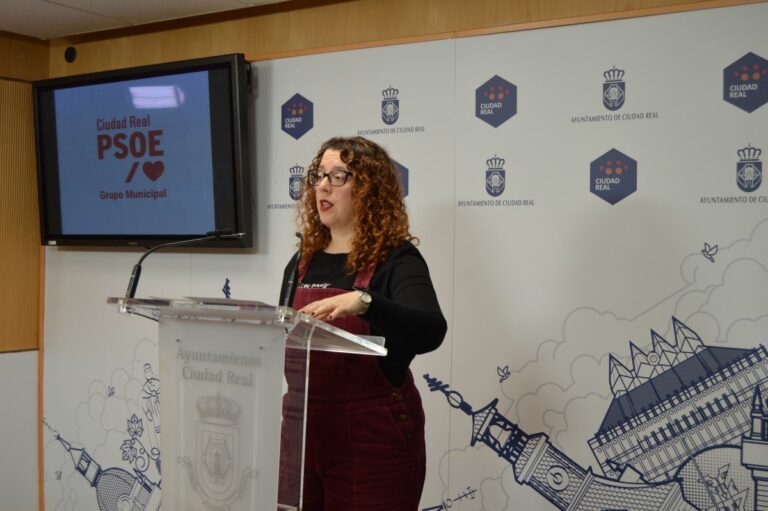 El PSOE afea al acalde de Ciudad Real que «no haya contado» que va a implantar la Zona de Bajas Emisiones este año