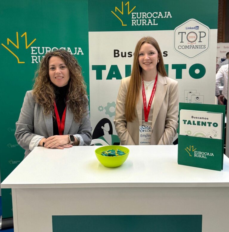 Eurocaja Rural brinda oportunidades para el desarrollo profesional de los jóvenes en el Foro de Empleo UCLM 3E