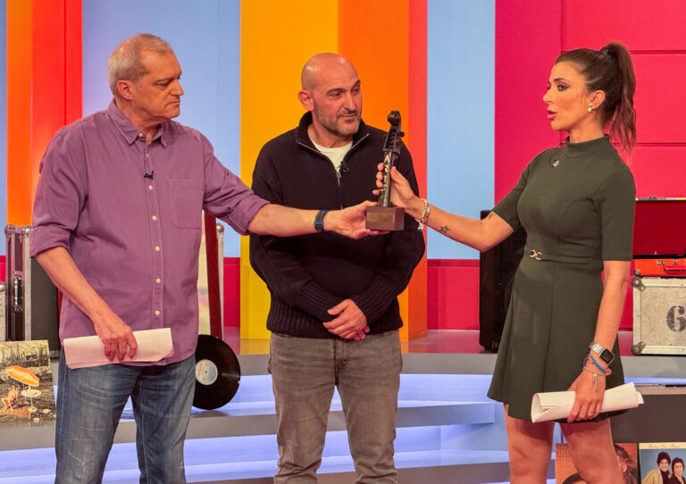 La industria musical reconoce al programa de CMM “En Compañía” por su contribución y apoyo a la música