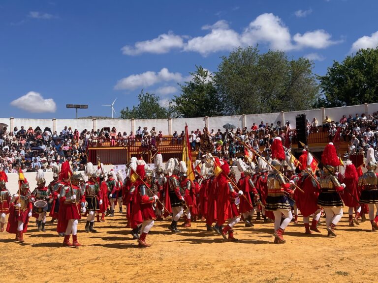 Moral de Calatrava acoge con éxito la II Concentración Nacional de Centurias Romanas con motivo del 150 aniversario de su Compañía Romana
