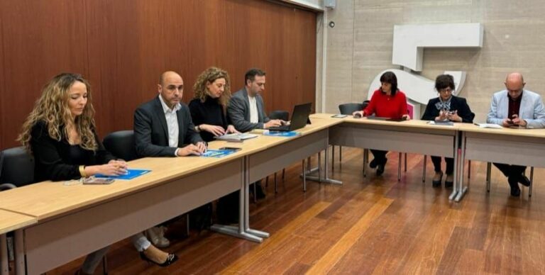 Se ratifica en mesa sectorial la continuidad del acuerdo de mejoras firmado por ANPE y UGT