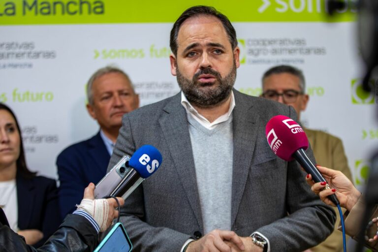 Núñez solicita a Page que anule el canon del agua para aminorar la incertidumbre que provocan los aranceles en las cooperativas o pequeñas y medianas empresas