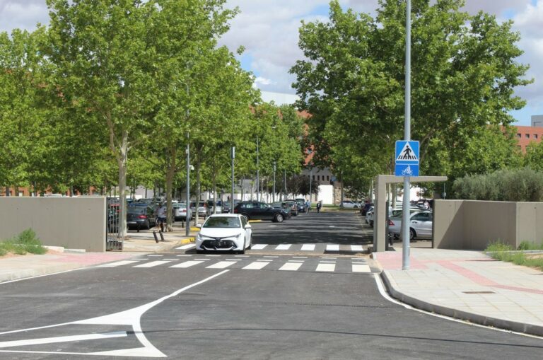 Más denuncias en el aparcamiento del Hospital de Ciudad Real por uso fraudulento de tarjetas para personas con movilidad reducida