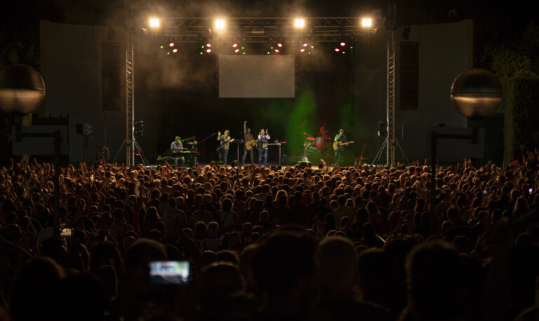 Una empresa desvela los conciertos de Feria de Ciudad Real, Andy & Lucas, Marta Santos y Amaral, y lamenta su «exclusión»