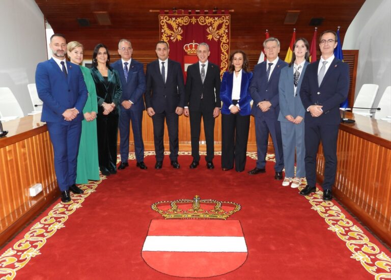 El cónsul de Marruecos visita Puertollano para conocer sus proyectos de hidrogeno verde