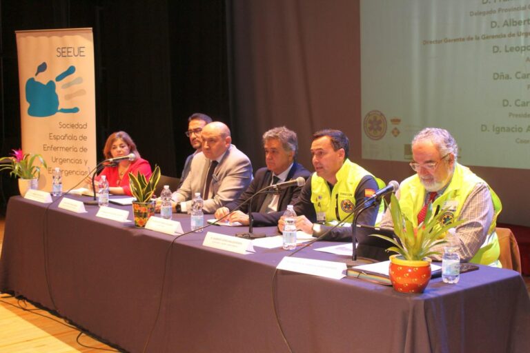 La Gerencia de Urgencias y Emergencias del SESCAM participa en Daimiel en un simposio sobre Soporte Vital Avanzado de Enfermería