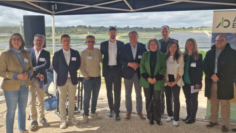 El Gobierno de Castilla-La Mancha destaca que las renovables movilizaron en 2024 cerca de 578 millones de euros, favoreciendo la creación de 3.500 empleos